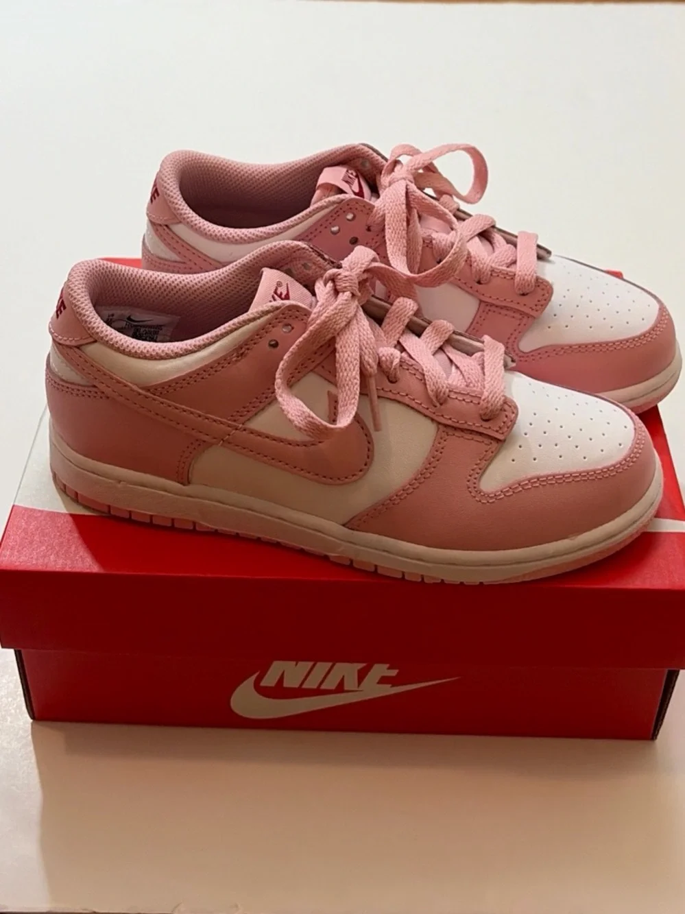 Nike HV0930-100 Dunk Low White Pomegranate (Pink) w/ Box - Size 3Y